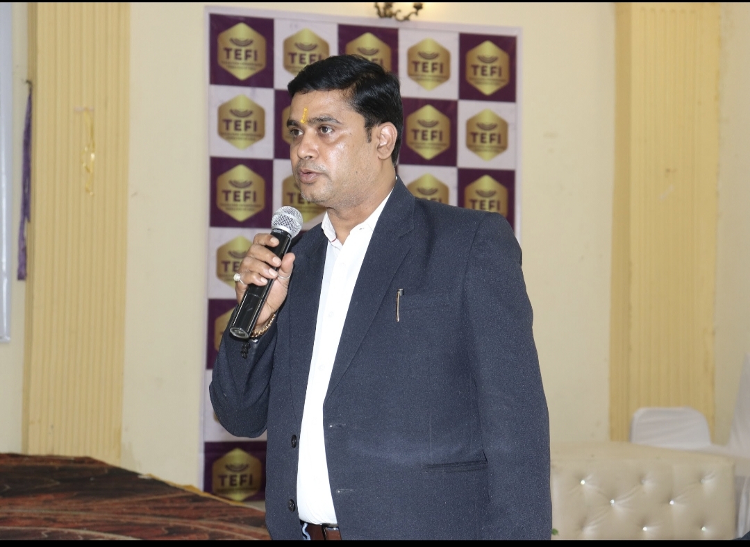 Join our expert team